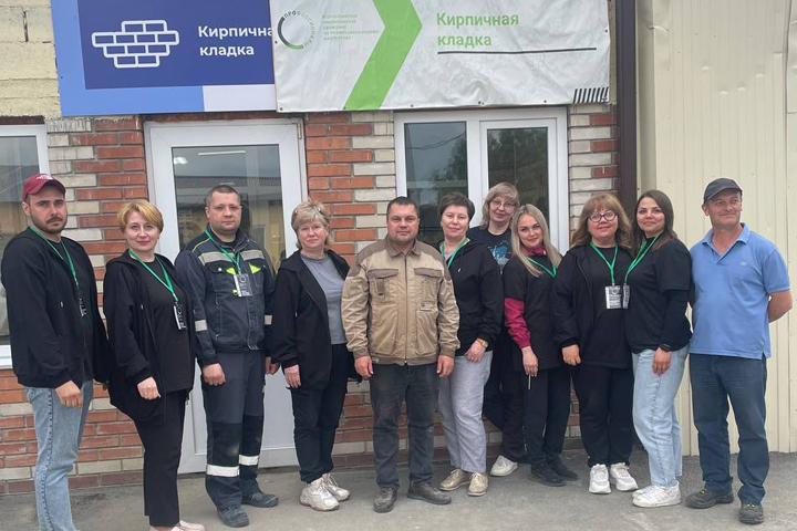 В Черногорском горно-строительном техникуме ждут Андрея Лескова из Северной Осетии с победой